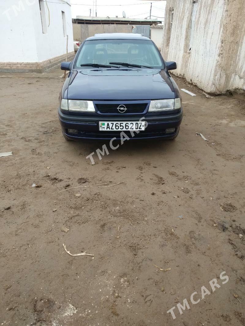 Opel Vectra 1995 - 40 000 TMT - Дашогуз - img 7