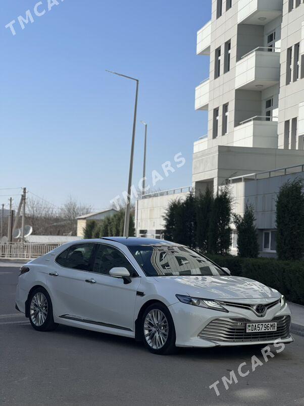 Toyota Camry 2018 - 365 000 TMT - Мары - img 2