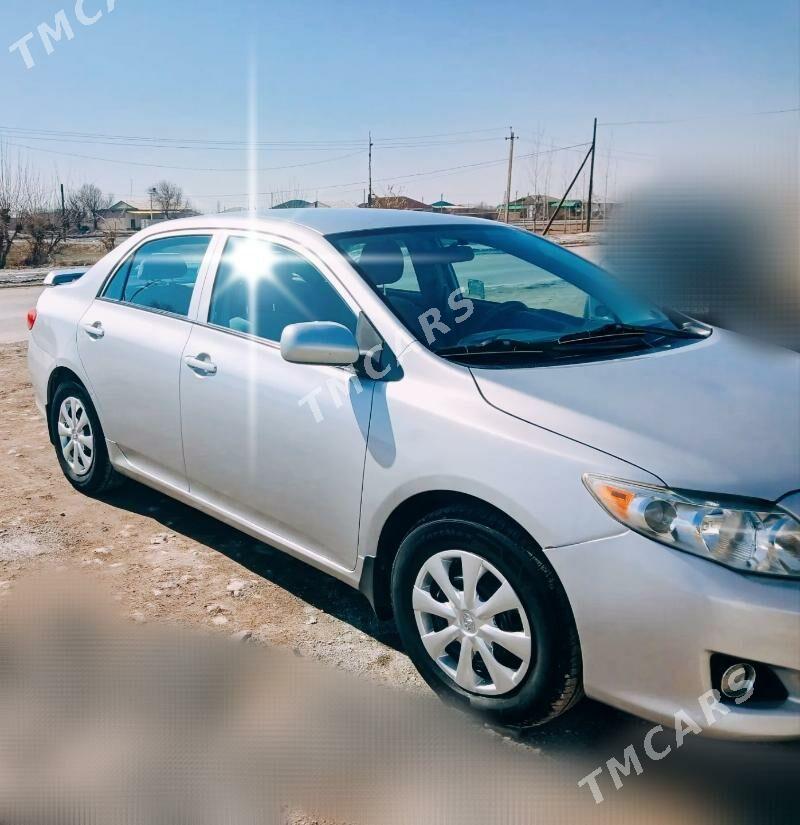 Toyota Corolla 2010 - 136 000 TMT - Дашогуз - img 3