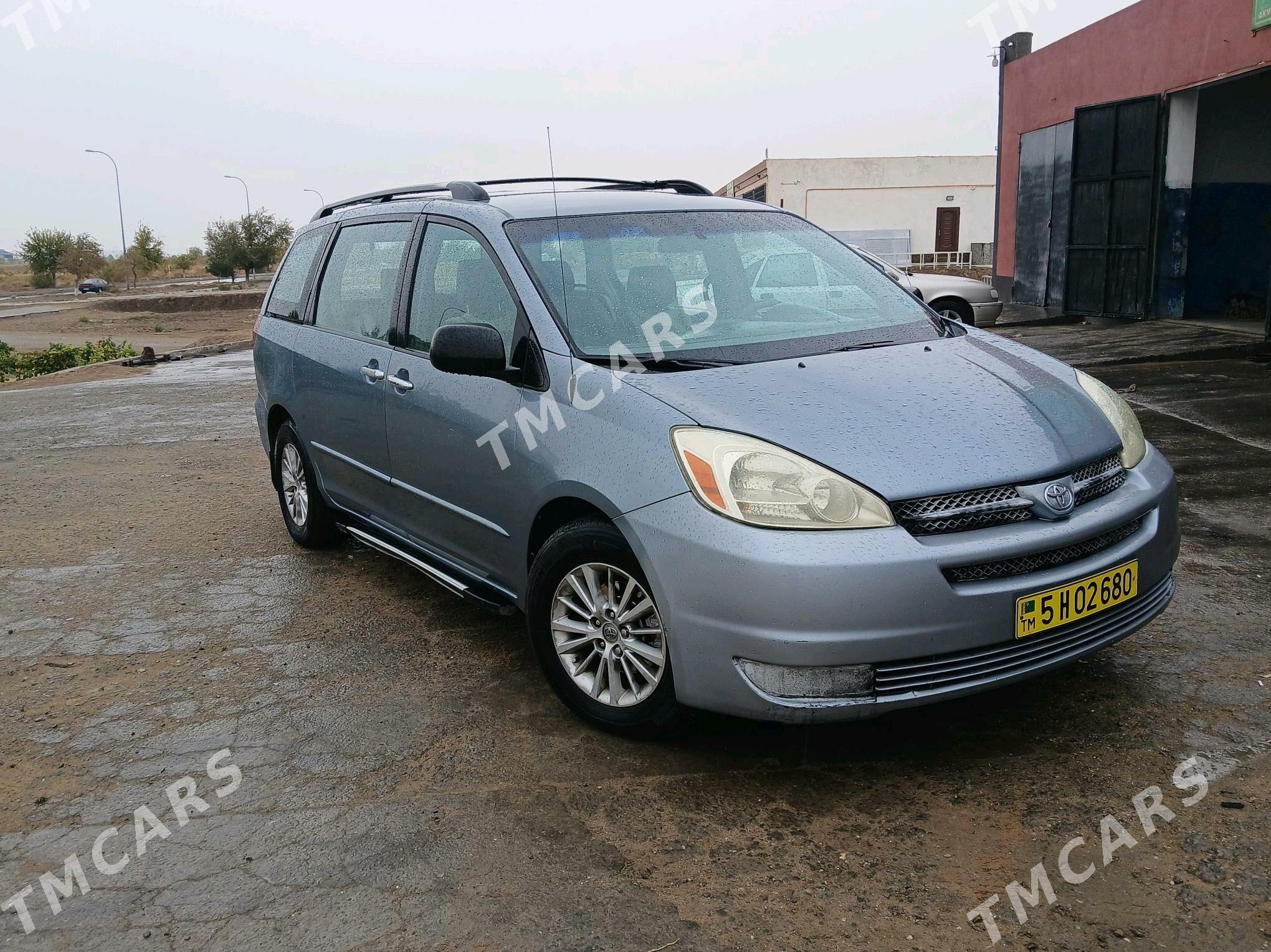 Toyota Sienna 2004 - 190 000 TMT - Сейди - img 6