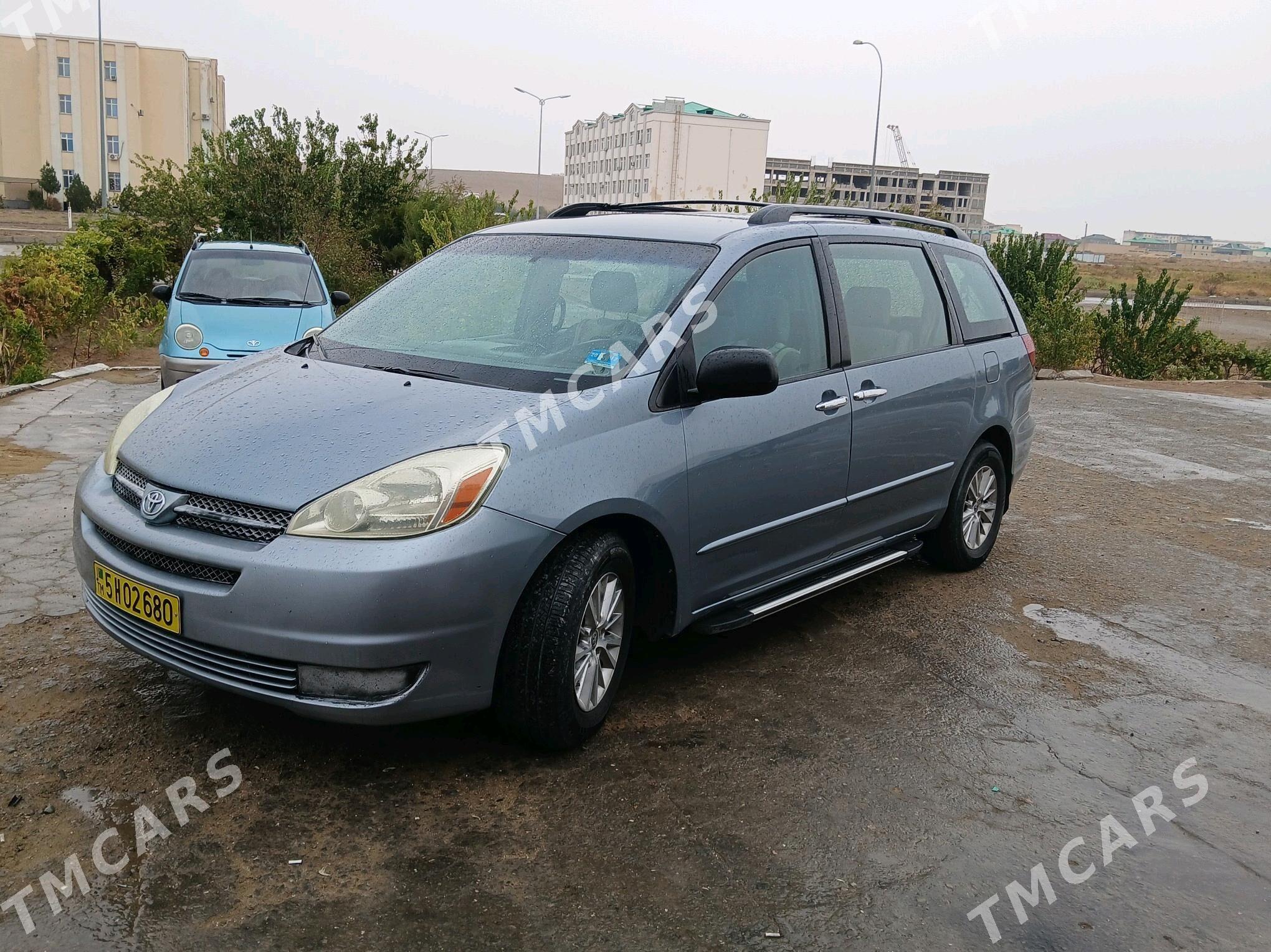 Toyota Sienna 2004 - 190 000 TMT - Сейди - img 3