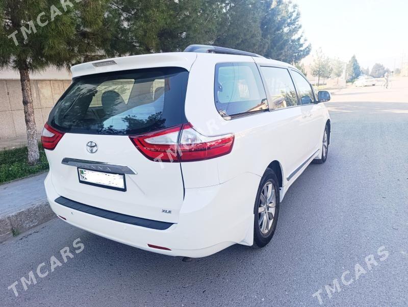 Toyota Sienna 2017 - 380 000 TMT - Ашхабад - img 4