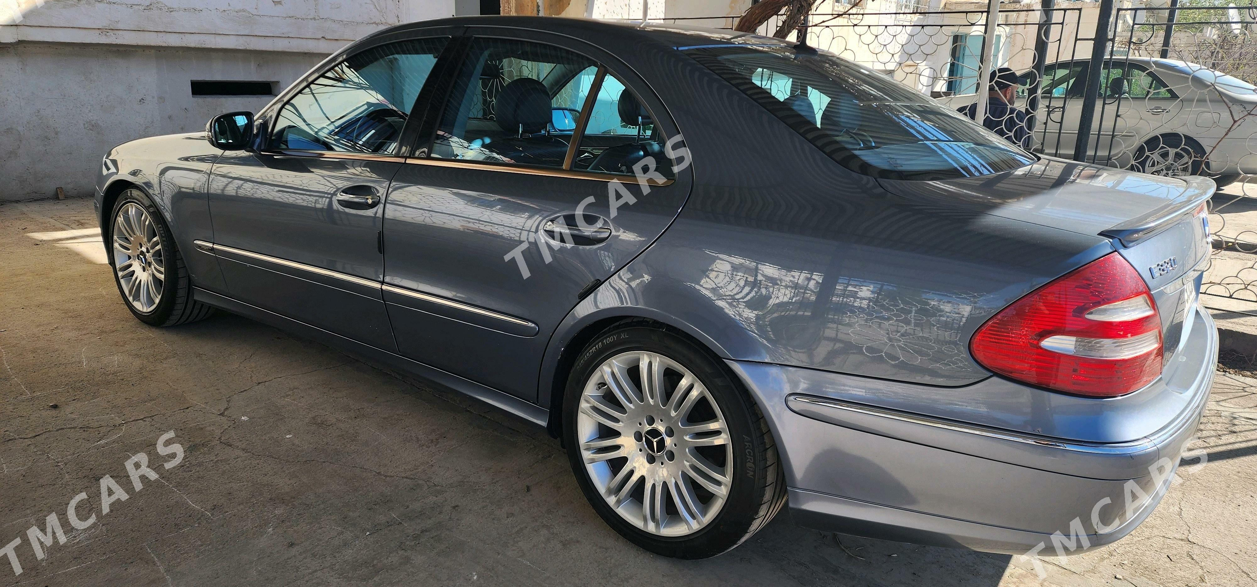 Mercedes-Benz E320 2004 - 130 000 TMT - Türkmenabat - img 4