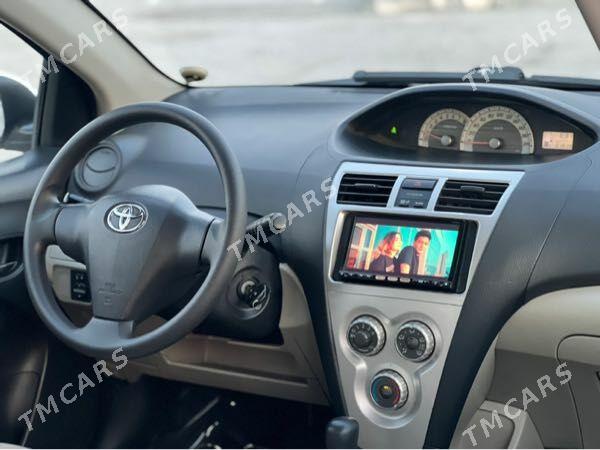 Toyota Yaris 2008 - 146 000 TMT - Гуртли - img 6