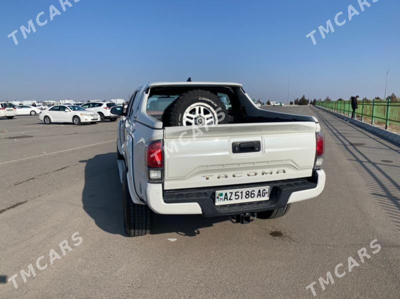 Toyota Tacoma 2016 - 420 000 TMT - Aşgabat - img 8