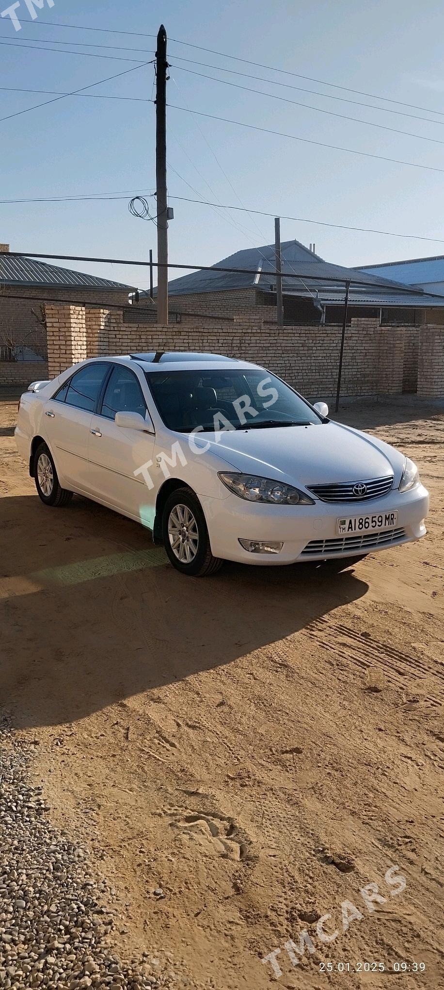 Toyota Camry 2003 - 180 000 TMT - Мары - img 4