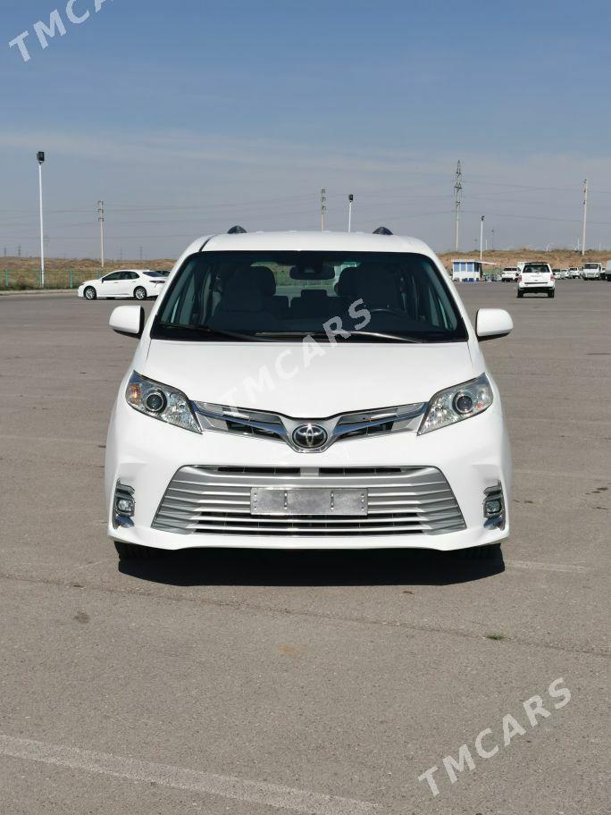 Toyota Sienna 2019 - 355 000 TMT - Aşgabat - img 9