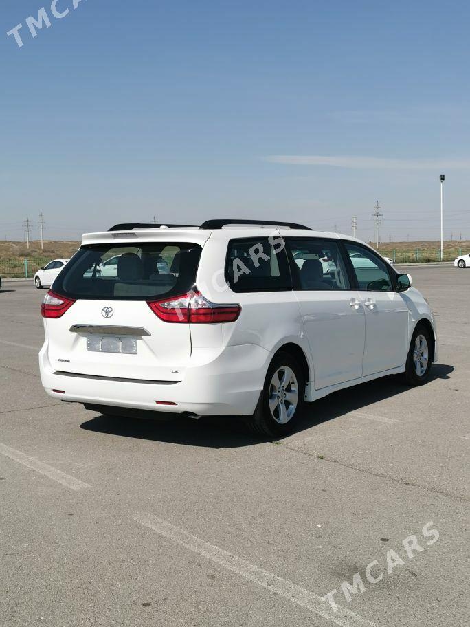 Toyota Sienna 2019 - 355 000 TMT - Ашхабад - img 10