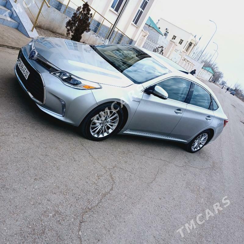 Toyota Avalon Hybrid 2018 - 330 000 TMT - Gubadag - img 3