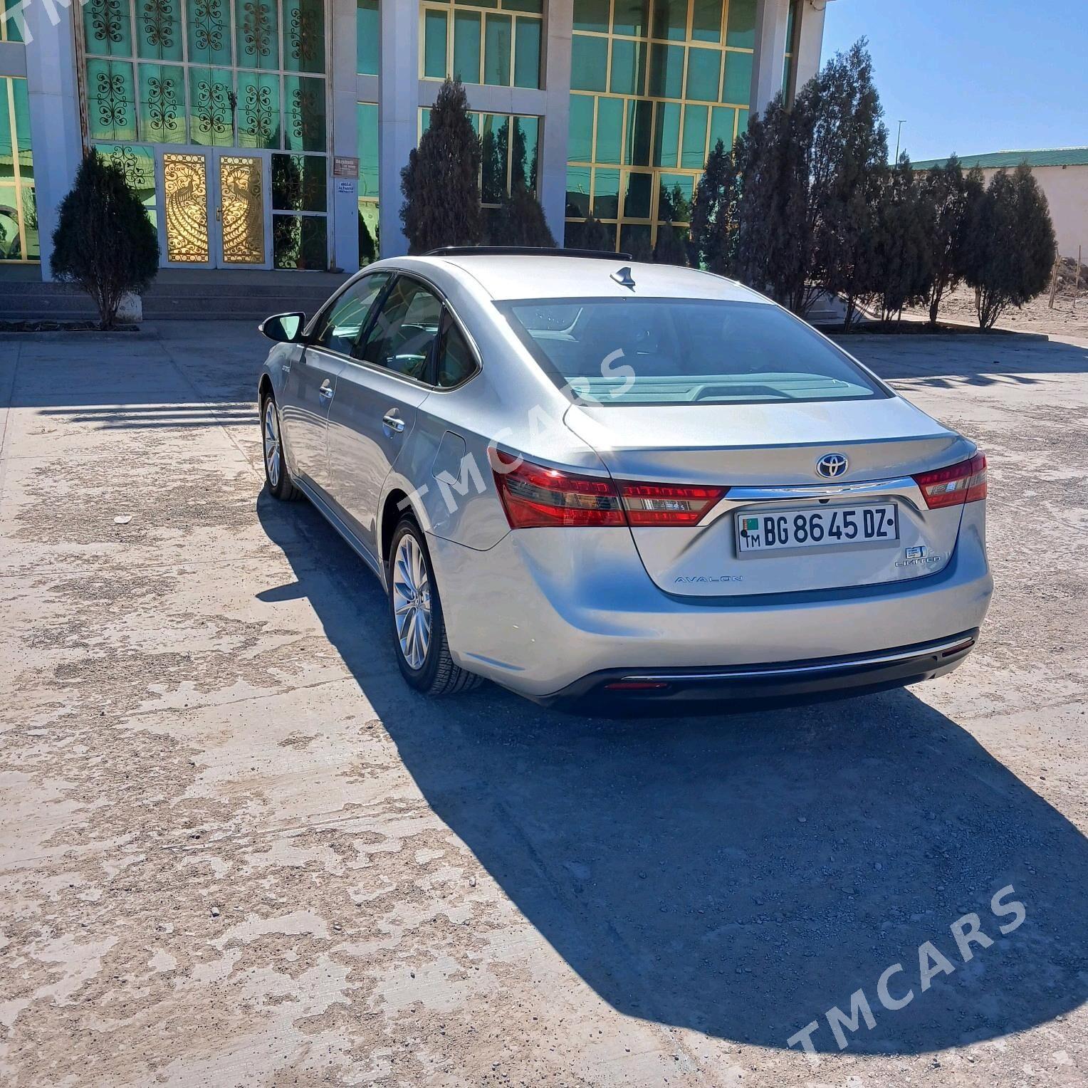 Toyota Avalon Hybrid 2018 - 330 000 TMT - Gubadag - img 5