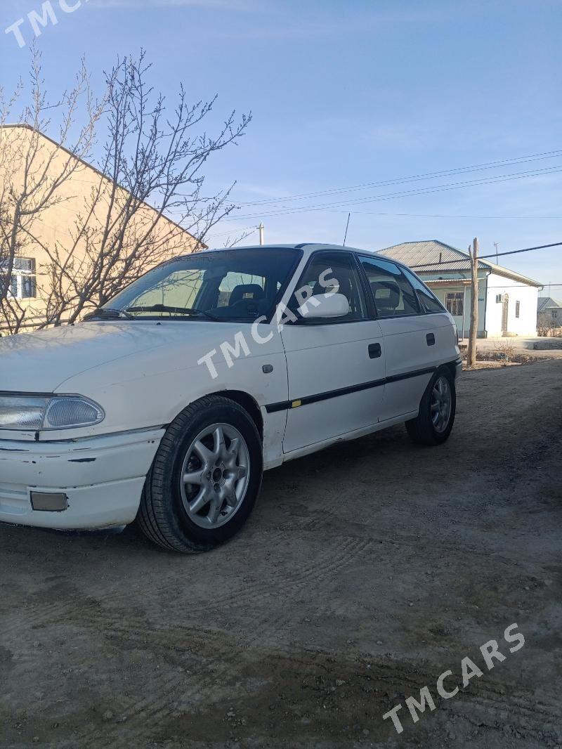 Opel Astra 1995 - 36 000 TMT - Daşoguz - img 2