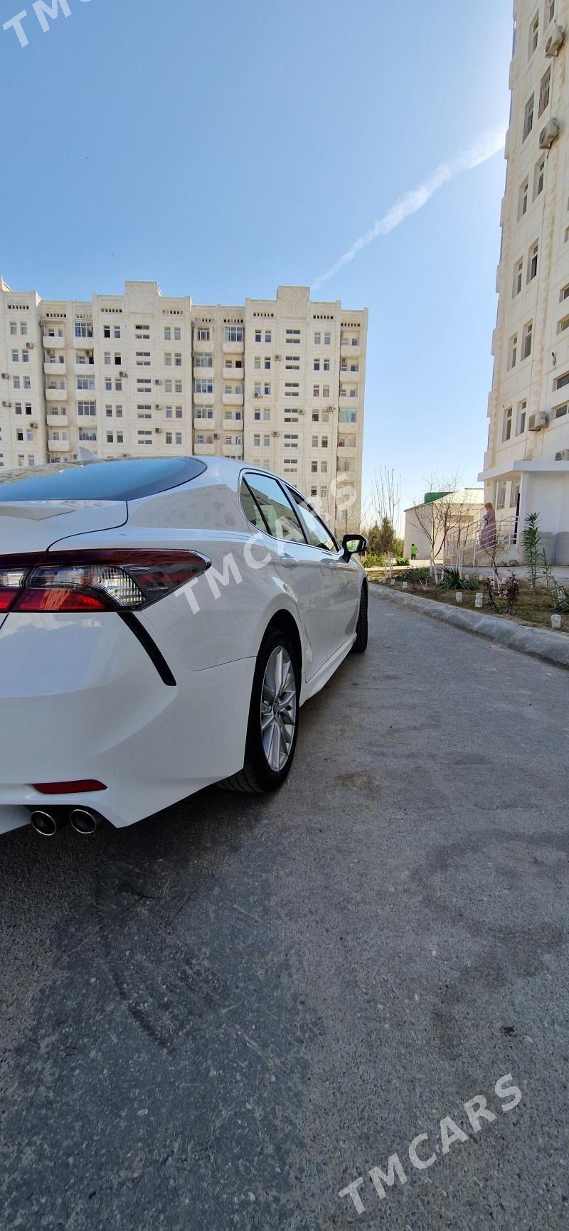 Toyota Camry 2022 - 330 000 TMT - Aşgabat - img 5