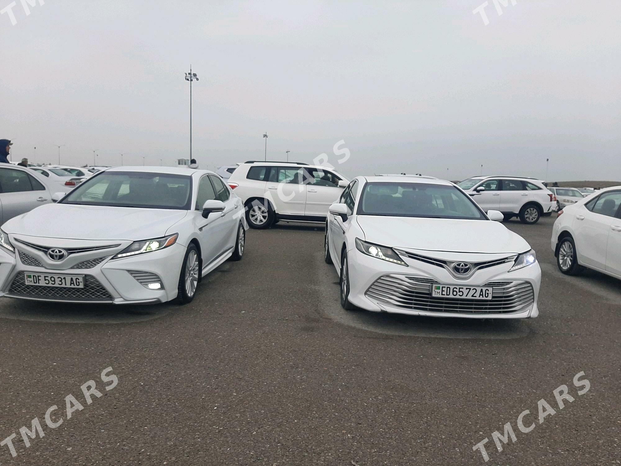 Toyota Camry 2018 - 239 000 TMT - Чоганлы - img 3