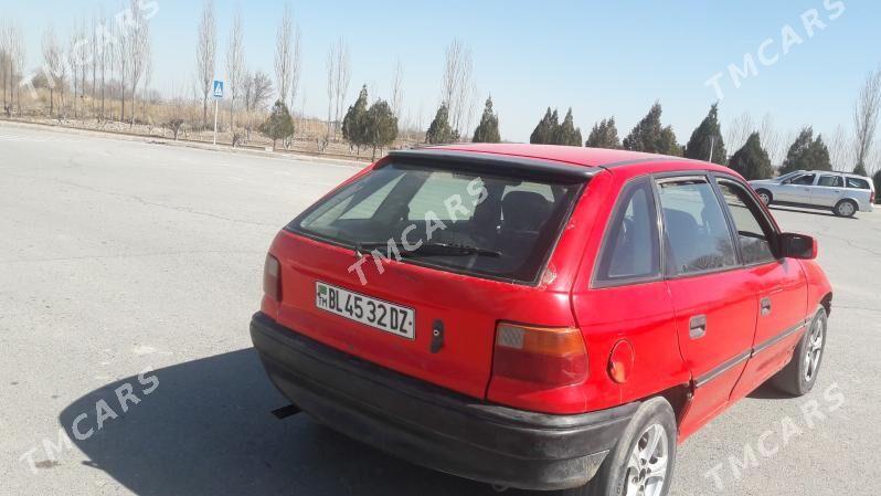 Opel Astra 1993 - 25 000 TMT - Дашогуз - img 3