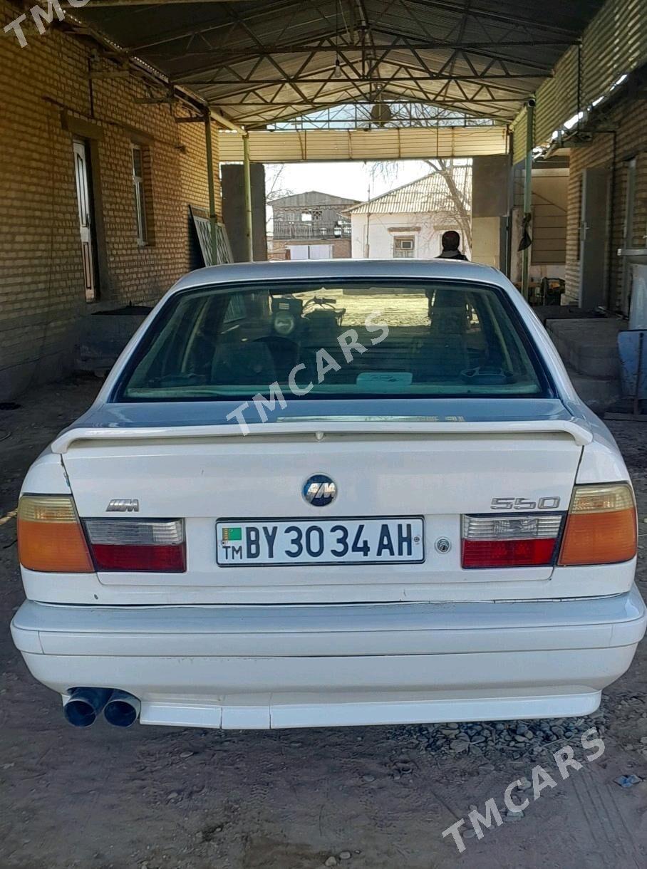 BMW 520 1991 - 30 000 TMT - Babadaýhan - img 3