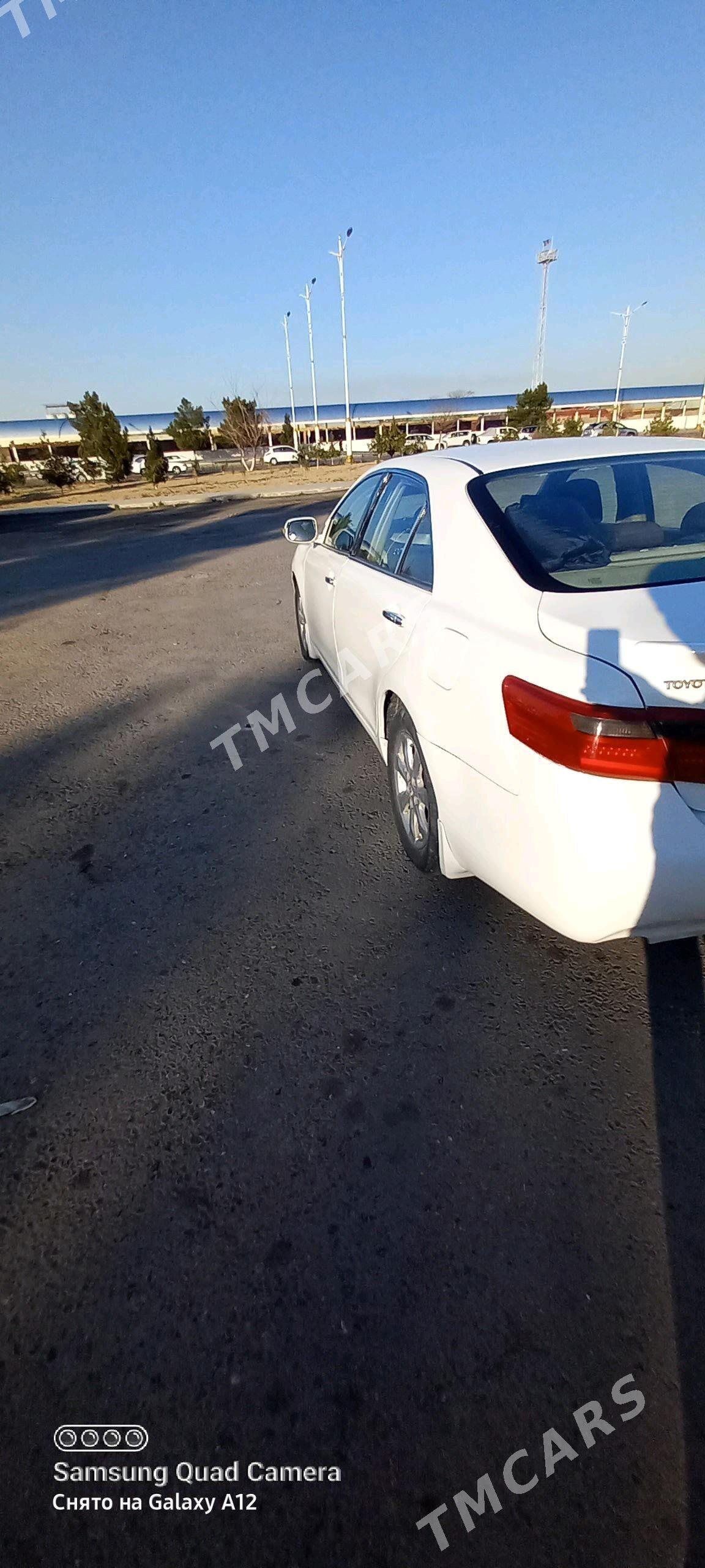 Toyota Camry 2008 - 116 000 TMT - Анев - img 3