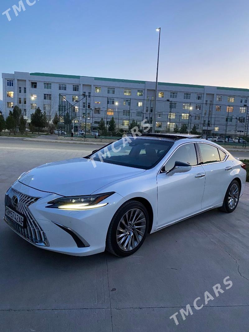 Lexus ES 350 2024 - 900 000 TMT - Gurtly - img 2