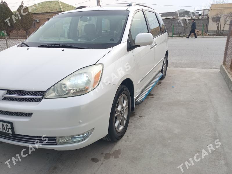 Toyota Sienna 2004 - 250 000 TMT - Büzmeýin GRES - img 3