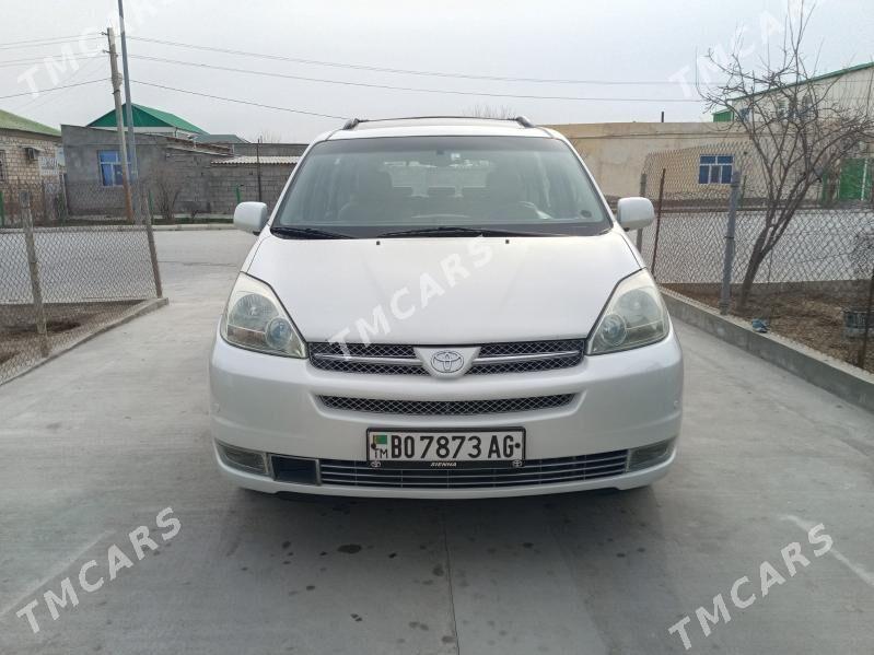 Toyota Sienna 2004 - 250 000 TMT - Бузмеин ГРЭС - img 4