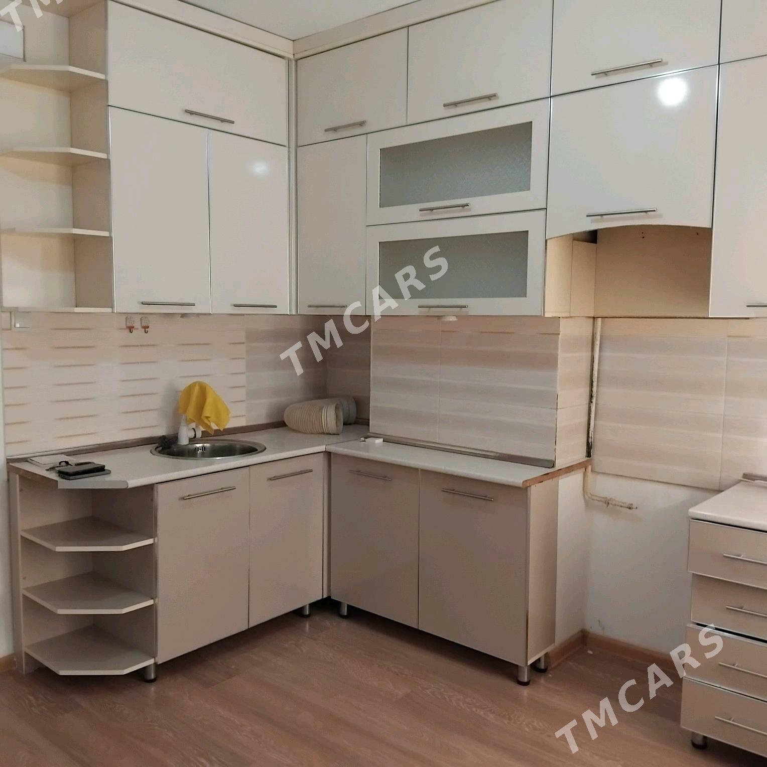 Новруз 1нжи этаж 3комнат 88м² - Daşoguz - img 10