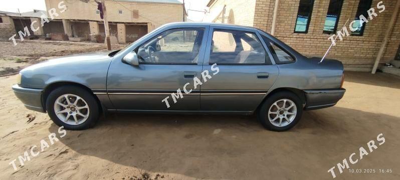 Opel Vectra 1991 - 25 000 TMT - Мары - img 5