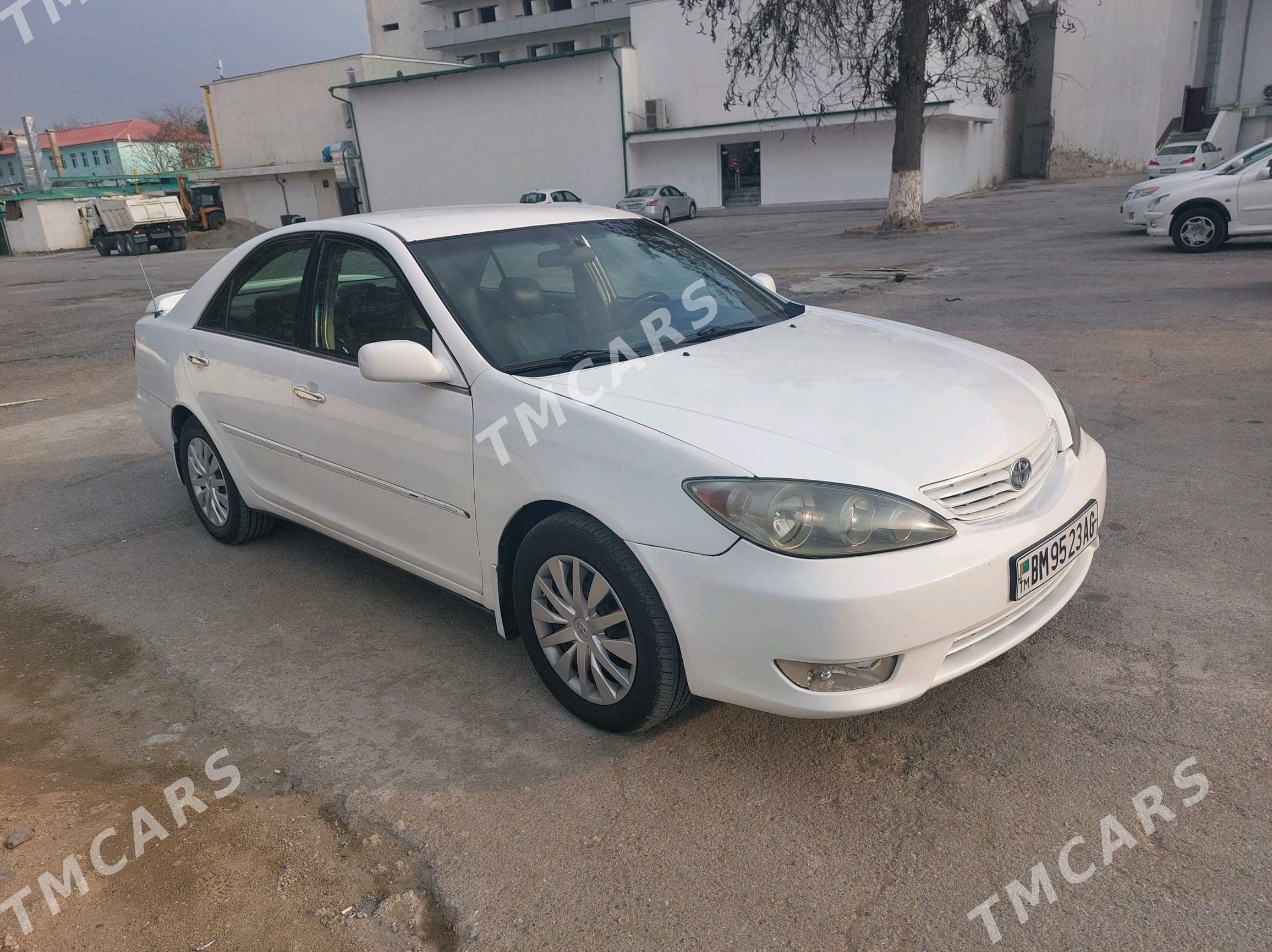 Toyota Camry 2005 - 124 000 TMT - Aşgabat - img 2