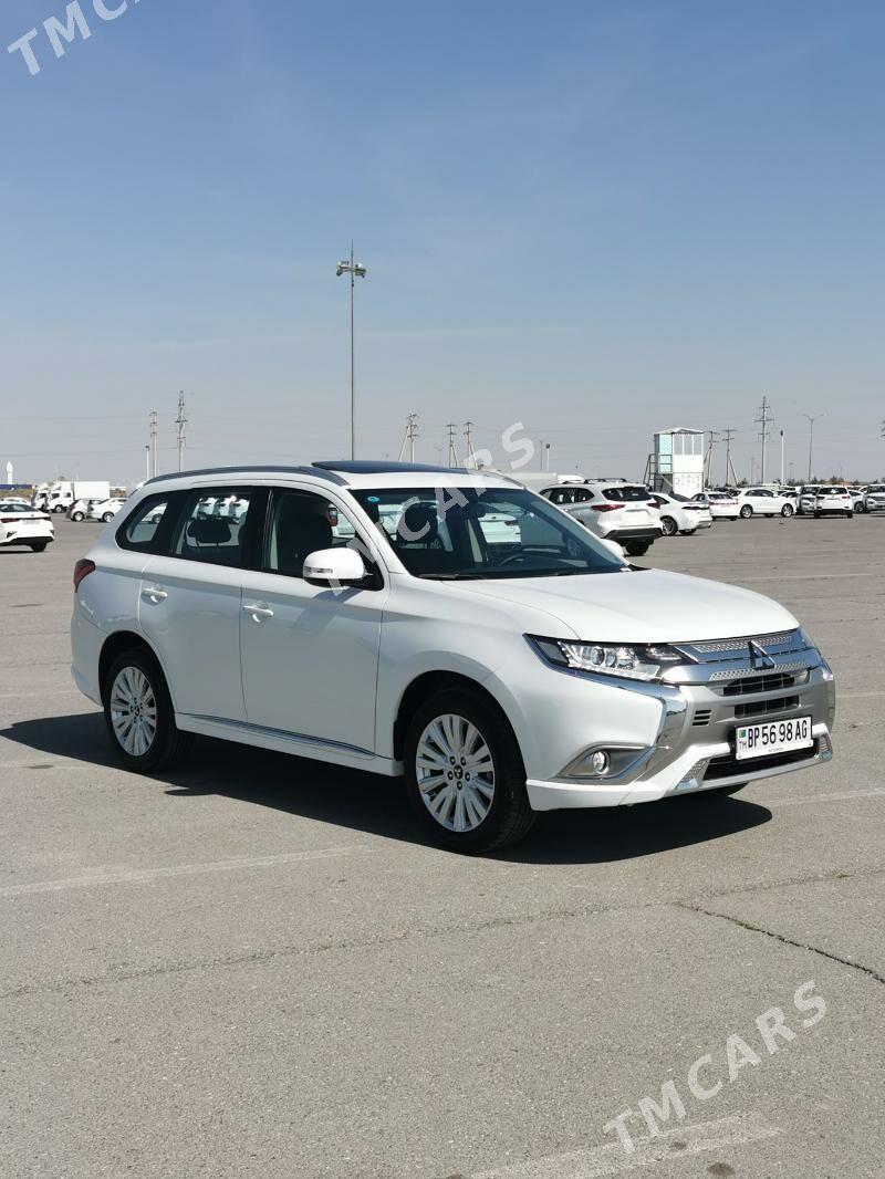 Mitsubishi Outlander 2022 - 285 000 TMT - Aşgabat - img 4