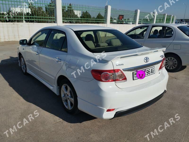 Toyota Corolla 2013 - 210 000 TMT - Ашхабад - img 2