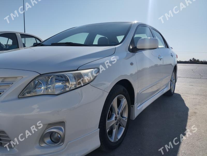 Toyota Corolla 2013 - 210 000 TMT - Ашхабад - img 3