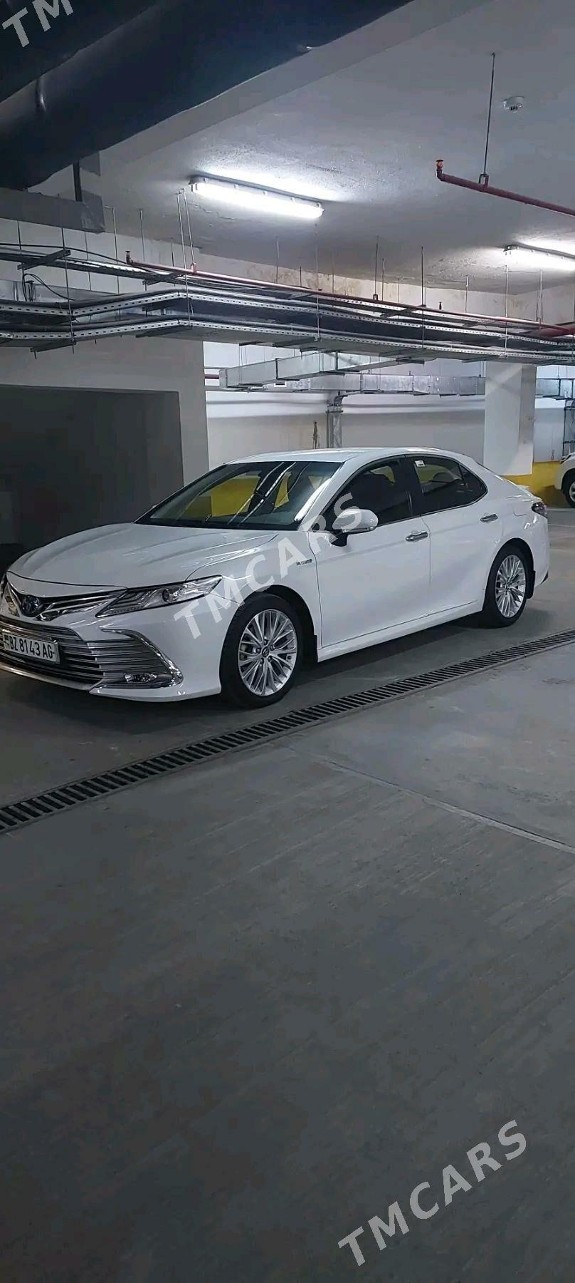 Toyota Camry 2019 - 245 000 TMT - Aşgabat - img 2