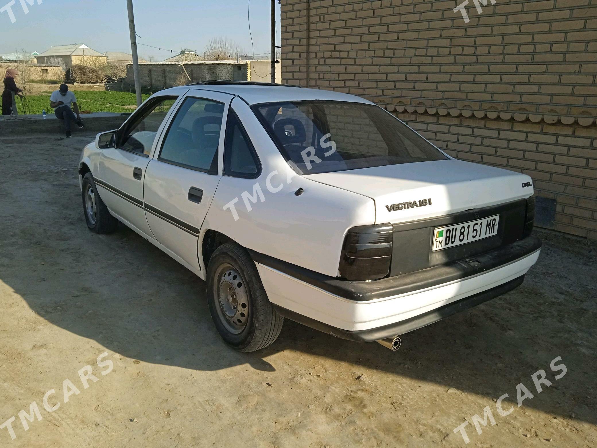 Opel Vectra 1990 - 17 000 TMT - Baýramaly - img 4