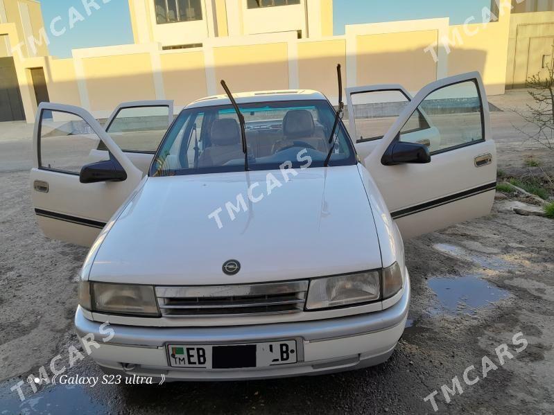 Opel Vectra 1992 - 38 000 TMT - Türkmenabat - img 2