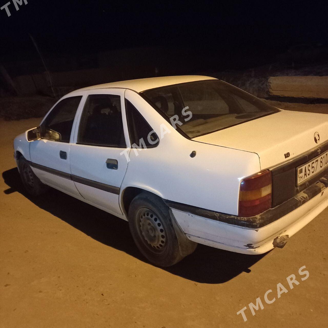 Opel Vectra 1992 - 27 000 TMT - Шабатский этрап - img 3