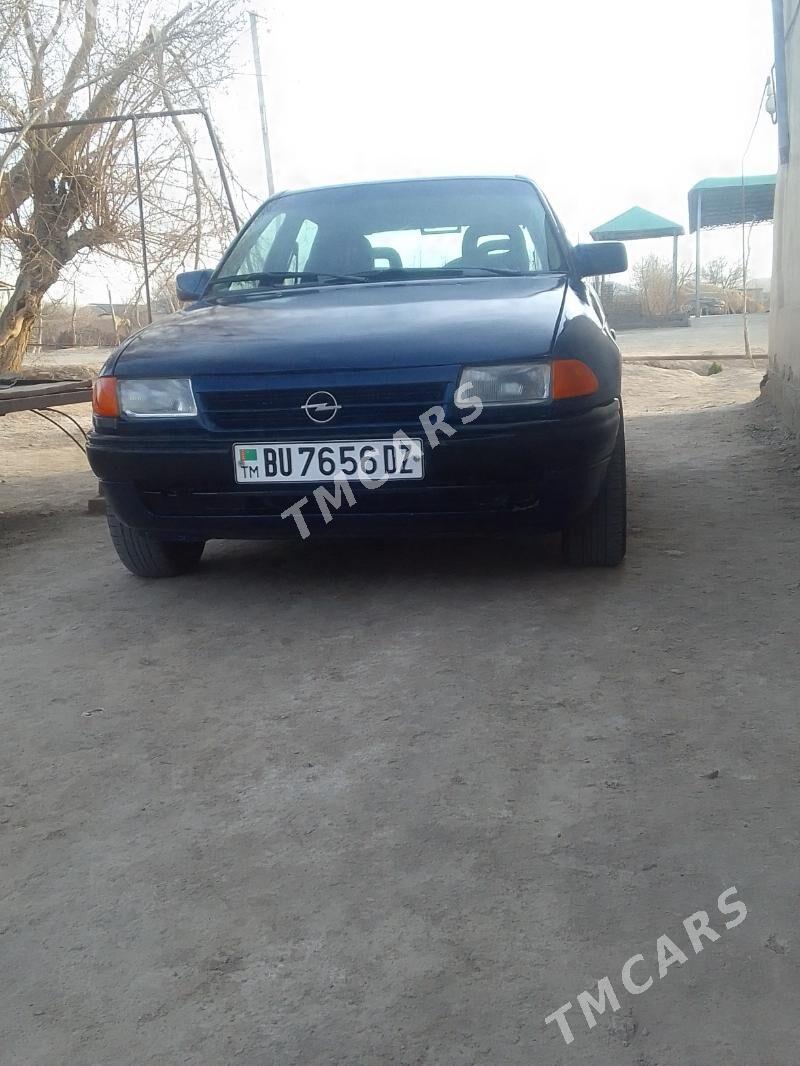 Opel Astra 1993 - 40 000 TMT - Гороглы (Тагта) - img 3