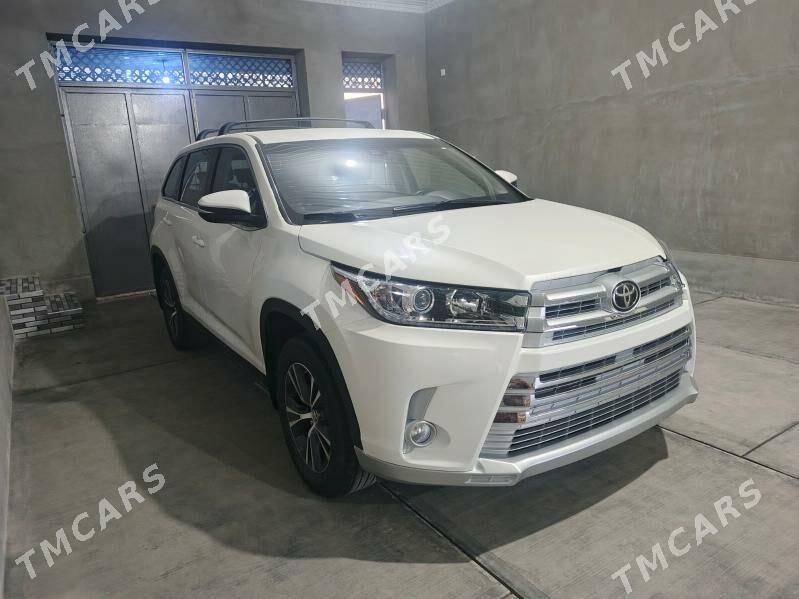 Toyota Highlander 2019 - 390 000 TMT - Губадаг - img 3