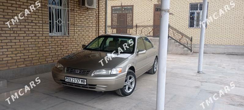 Toyota Camry 1999 - 113 000 TMT - Мары - img 3