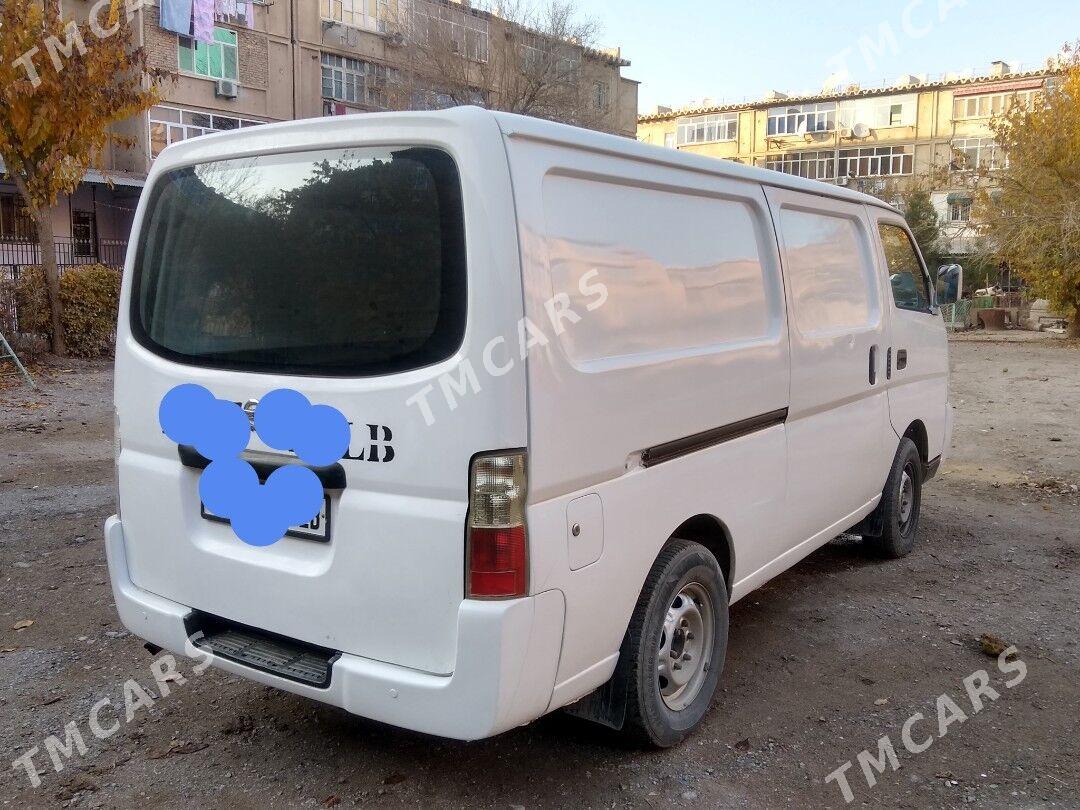 Nissan Urvan 2006 - 105 000 TMT - Türkmenabat - img 2