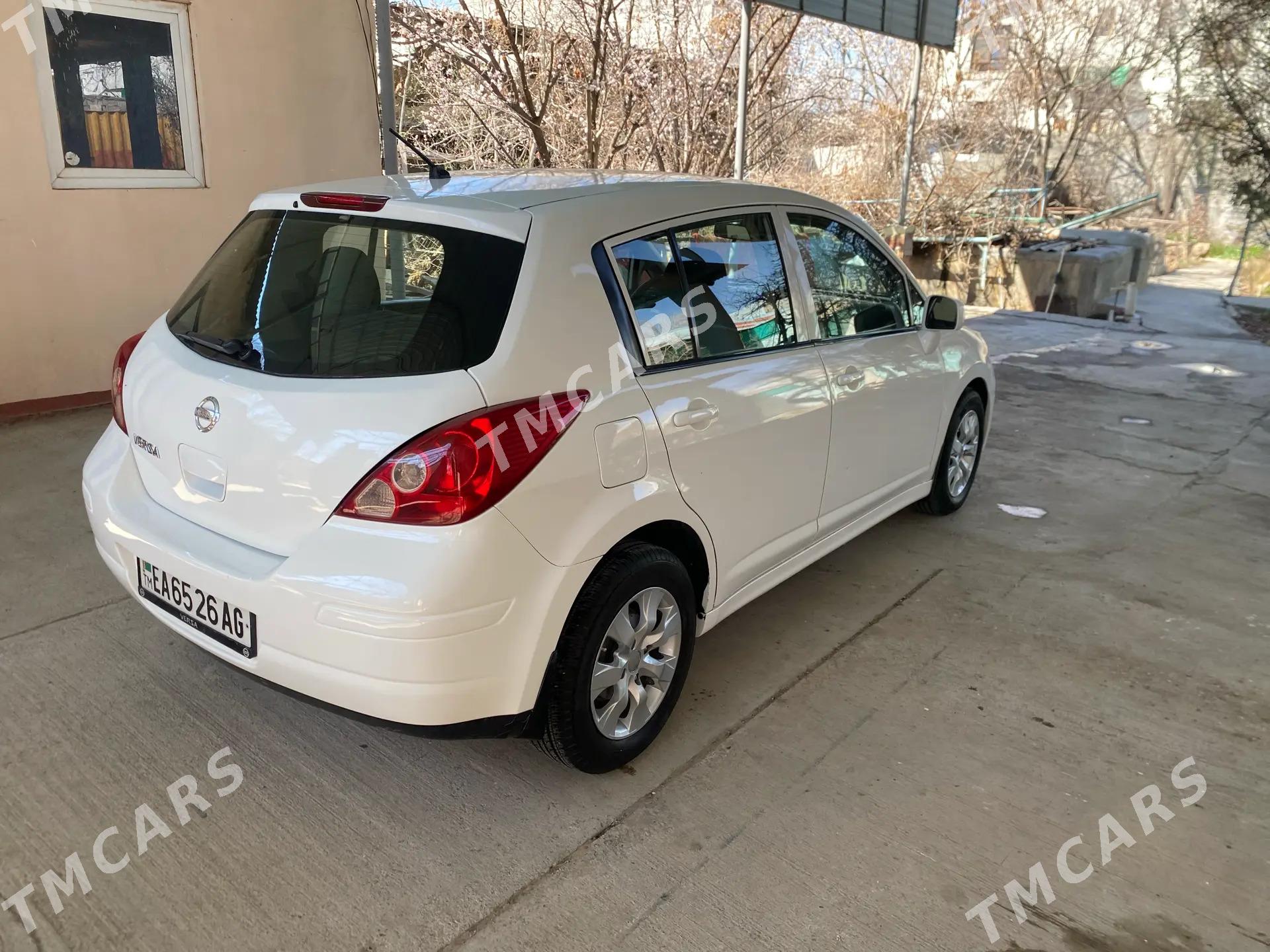 Nissan Versa 2010 - 117 000 TMT - Чоганлы - img 4