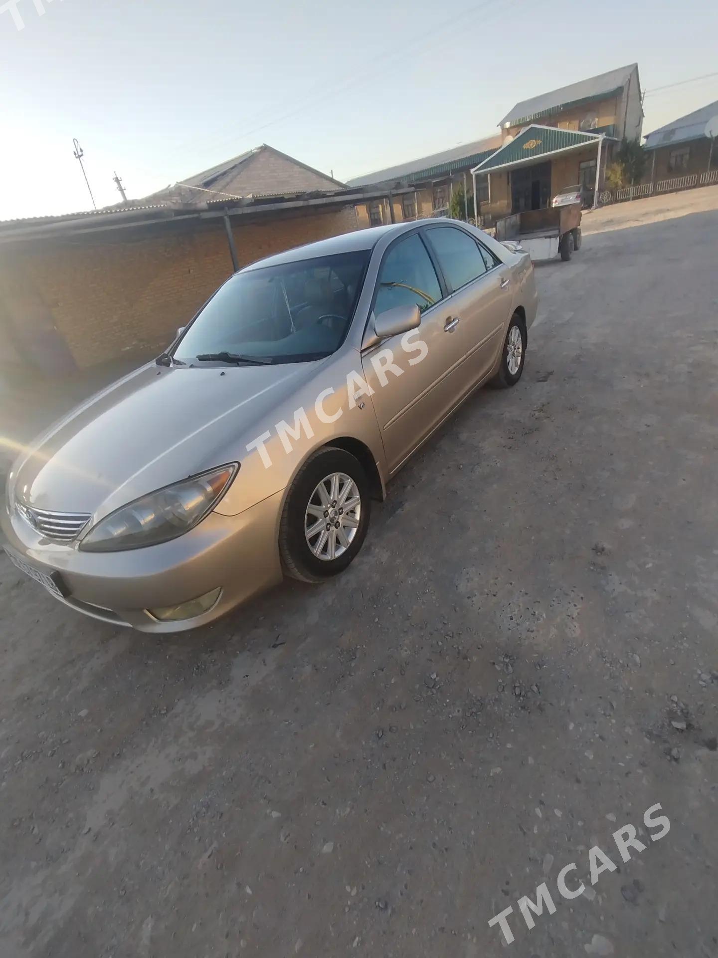 Toyota Camry 2002 - 160 000 TMT - Дянев - img 3