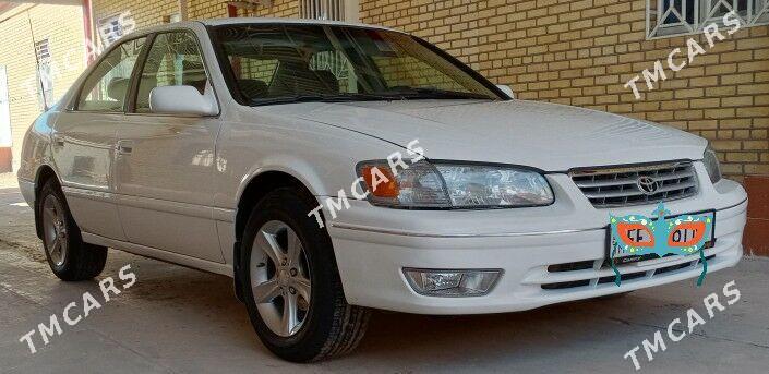 Toyota Camry 2001 - 130 000 TMT - Мары - img 4