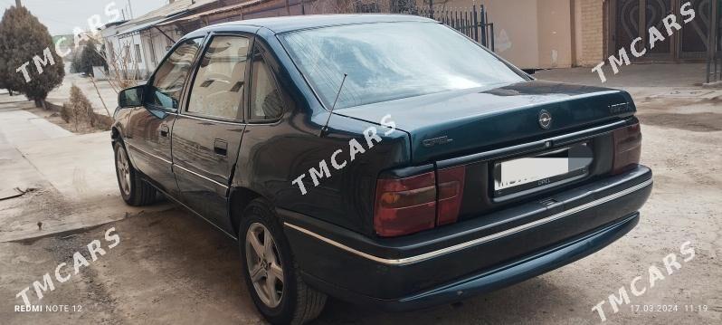 Opel Vectra 1994 - 38 000 TMT - Дашогуз - img 3