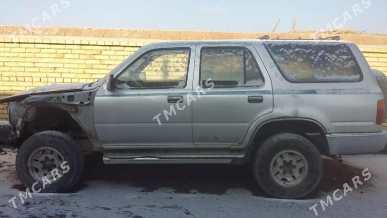 Toyota 4Runner 1991 - 30 000 TMT - Гороглы (Тагта) - img 3