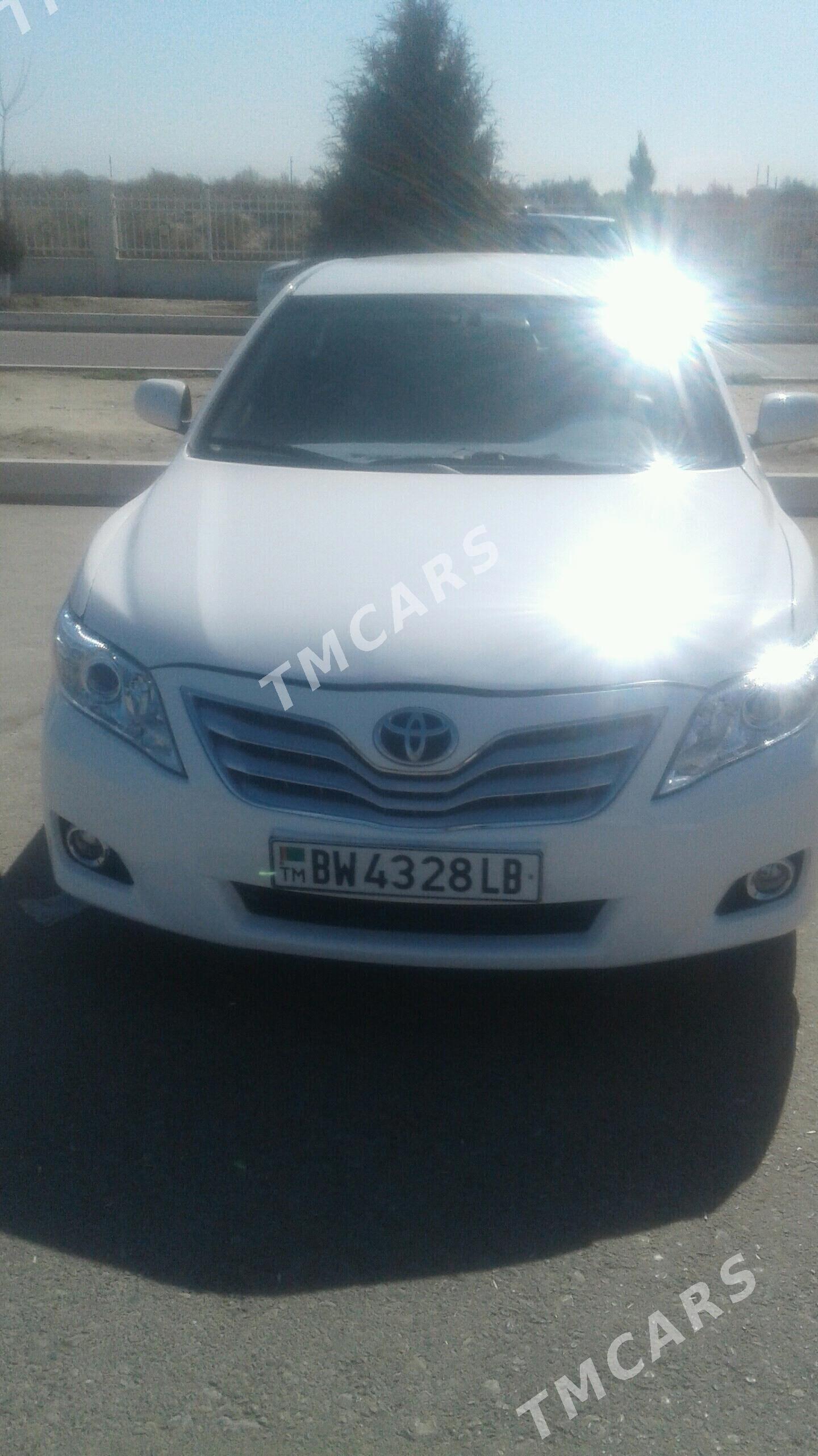 Toyota Camry 2010 - 130 000 TMT - Dänew - img 8