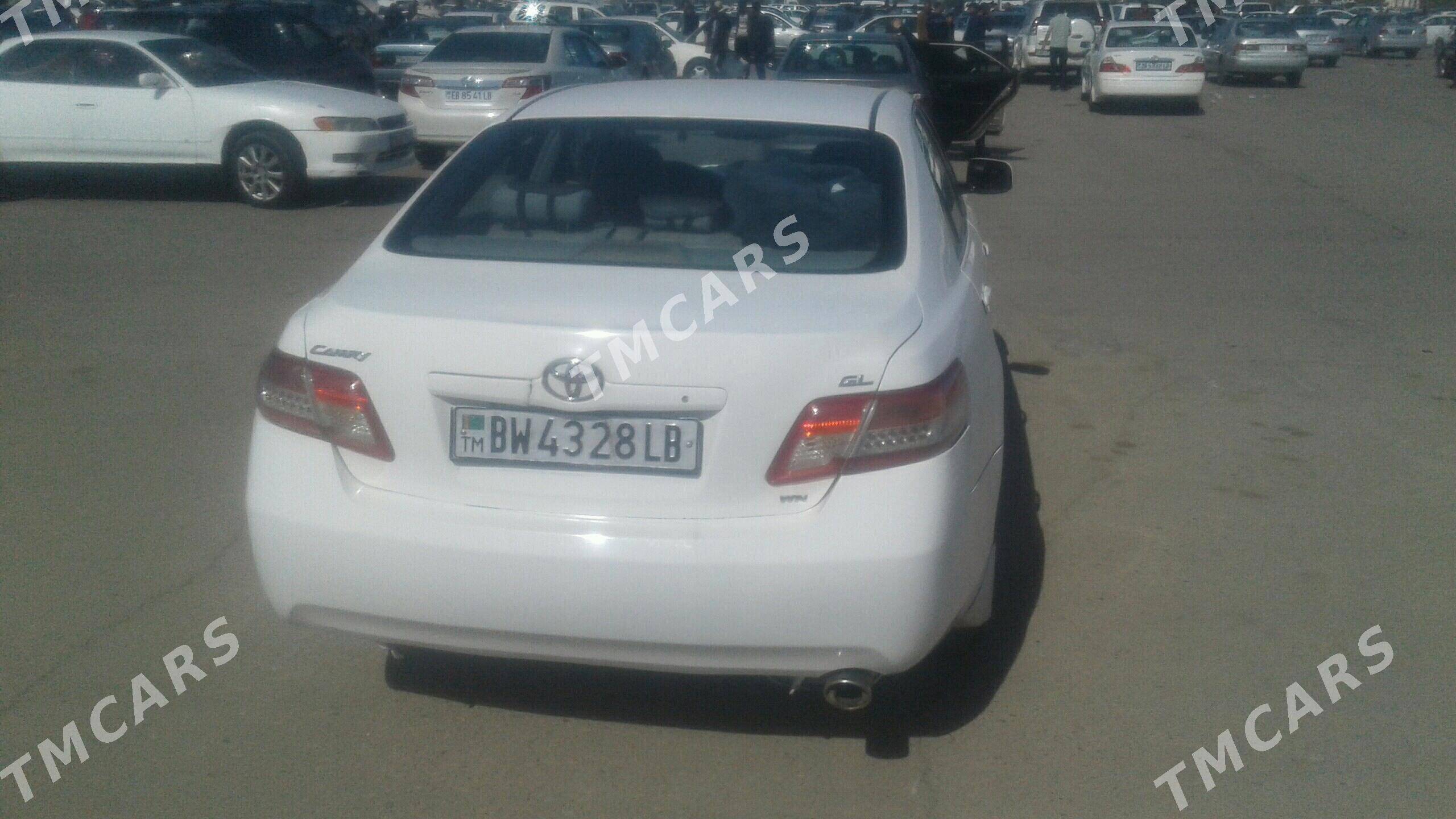 Toyota Camry 2010 - 130 000 TMT - Dänew - img 9