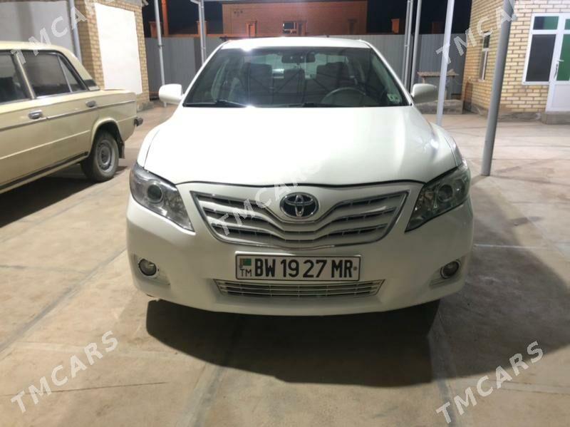 Toyota Camry 2010 - 175 000 TMT - Мары - img 4