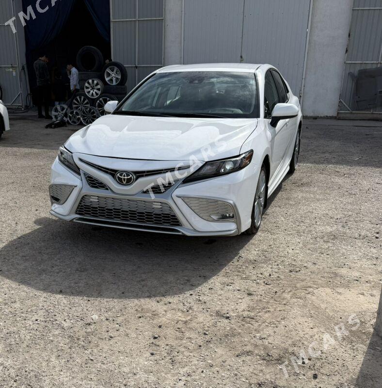 Toyota Camry 2021 - 318 000 TMT - Мары - img 6