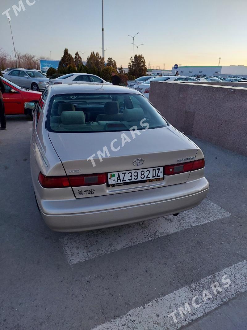 Toyota Camry 1998 - 120 000 TMT - Дашогуз - img 3