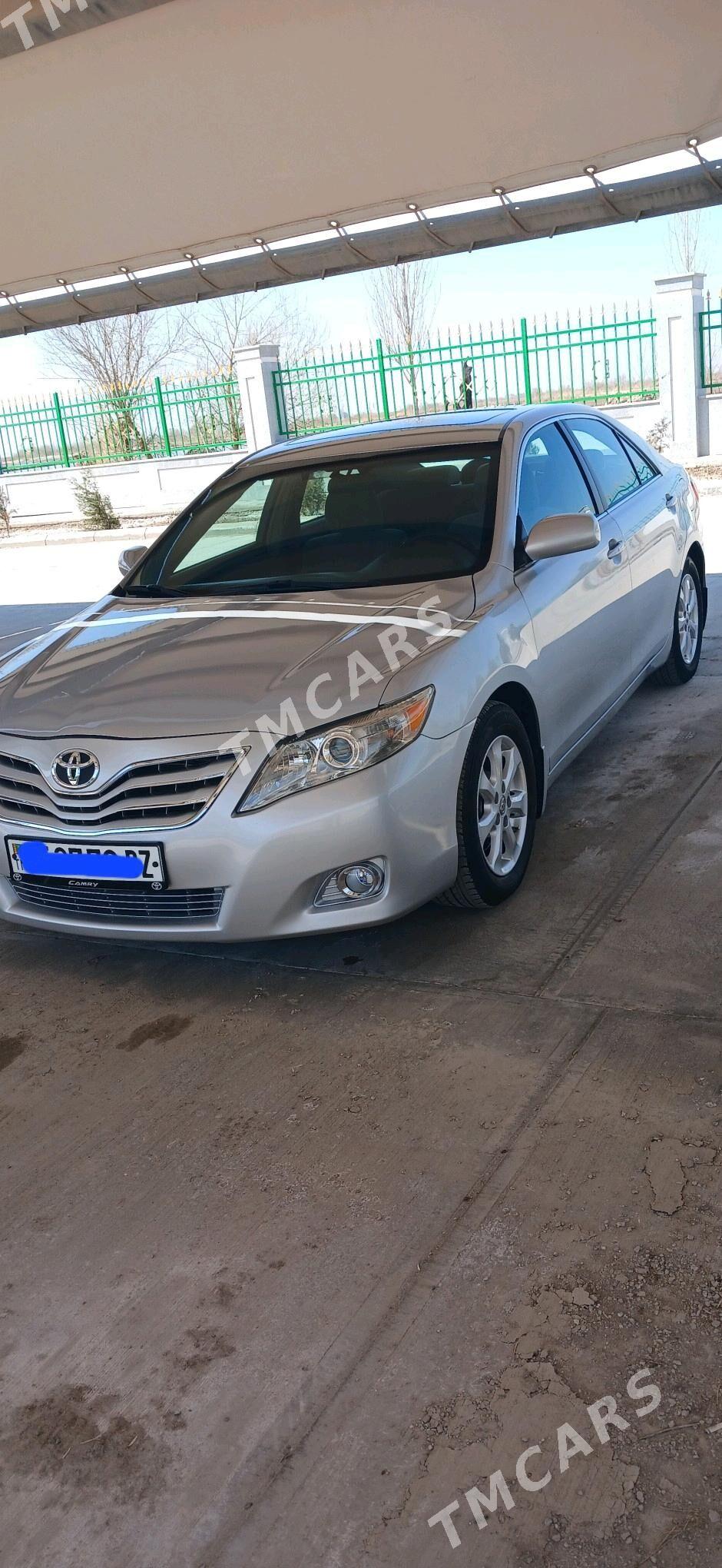 Toyota Camry 2011 - 235 000 TMT - Гурбансолтан Едже - img 3