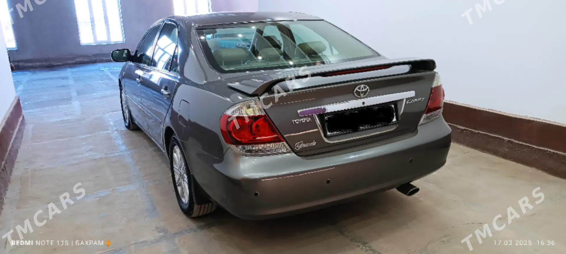 Toyota Camry 2005 - 200 000 TMT - Çärjew - img 5