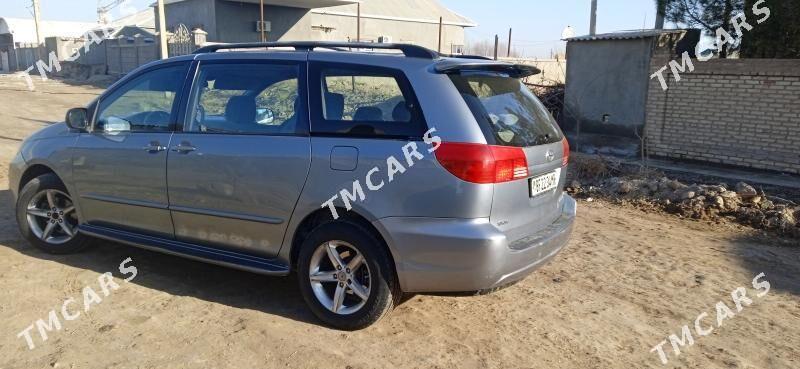 Toyota Sienna 2004 - 185 000 TMT - Mary - img 3